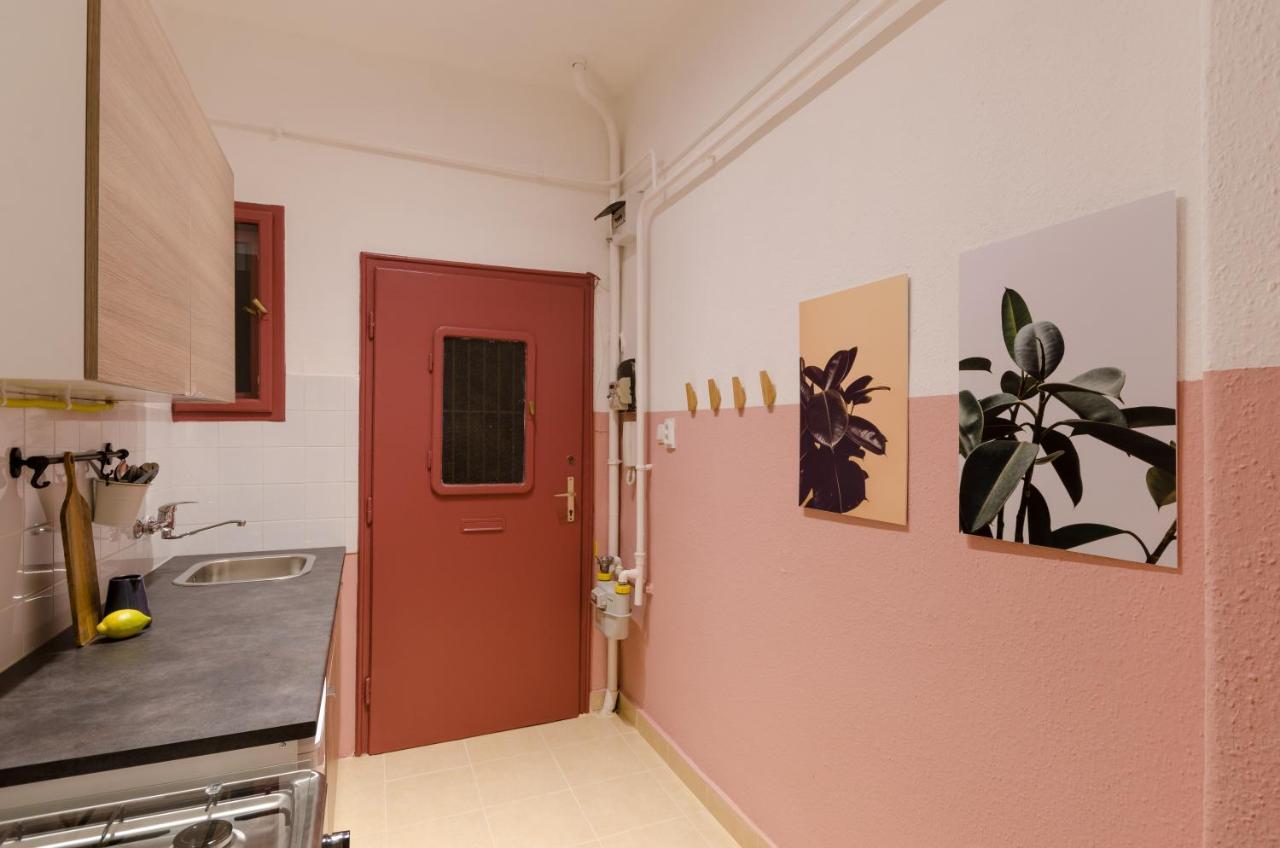 Appartamento Studio Next To Kiraly Street Kd11 Budapest Esterno foto